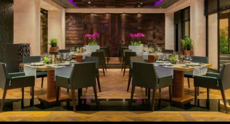 Hunters Room & Grill - The Westin Doha Hotel & Spa, Fereej Bin Mahmoud, Doha